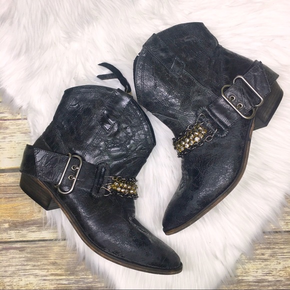 Steve Madden Shoes - Steve Madden Brasko Cowboy Boots with Chains
